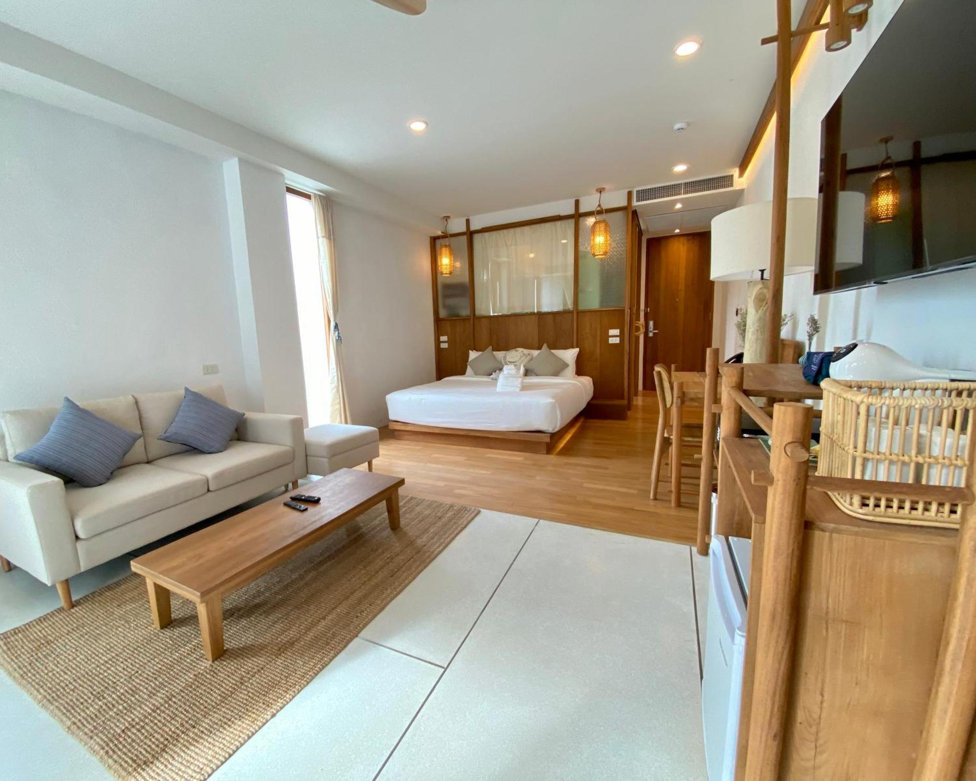 Proud Phu Fah Muang Chiang Mai Hotel Екстериор снимка
