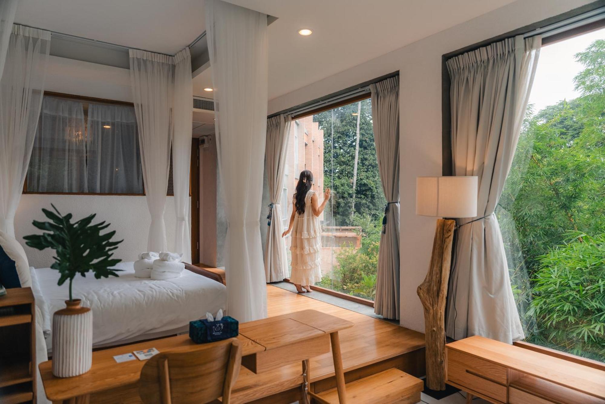 Proud Phu Fah Muang Chiang Mai Hotel Екстериор снимка